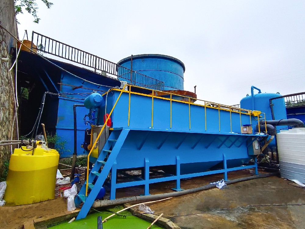 溶氣氣浮機(jī)，養(yǎng)豬場(chǎng)廢水處理的核心設(shè)備